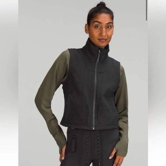 lululemon-athletica-jackets-coats-lululemon-bnwt-water-repellent-fleece-lined-hiking-vest-size-0-xs--1