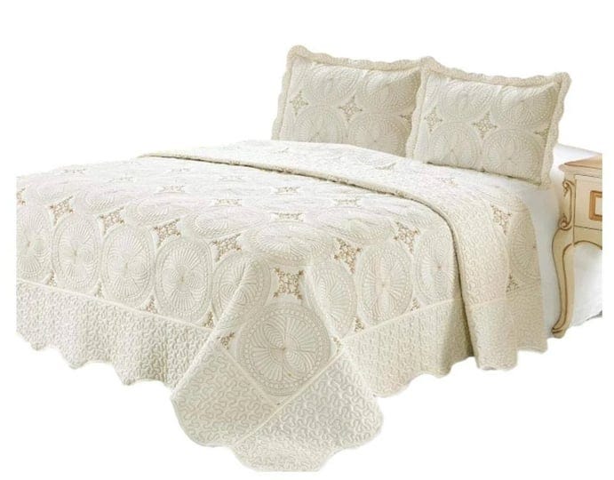 quilt-king-size-3-pc-embroidered-bedspread-2-pillow-sham-set-cream-1