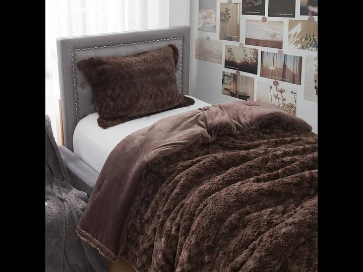 byourbed-fluffy-buffalo-coma-inducer-oversized-90-high-comforter-set-in-earthtone-brown-mathis-home-1