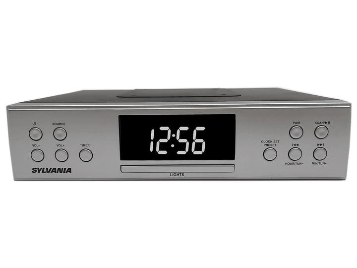 sylvania-skcr2810bt-bluetooth-under-cabinet-kitchen-radio-1