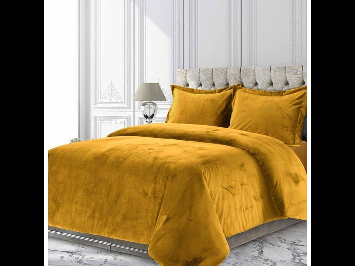 tribeca-living-venice-velvet-oversized-duvet-set-gold-king-1