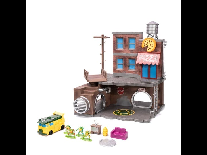 teenage-mutant-ninja-turtles-turtle-lair-diorama-set-with-figures-1