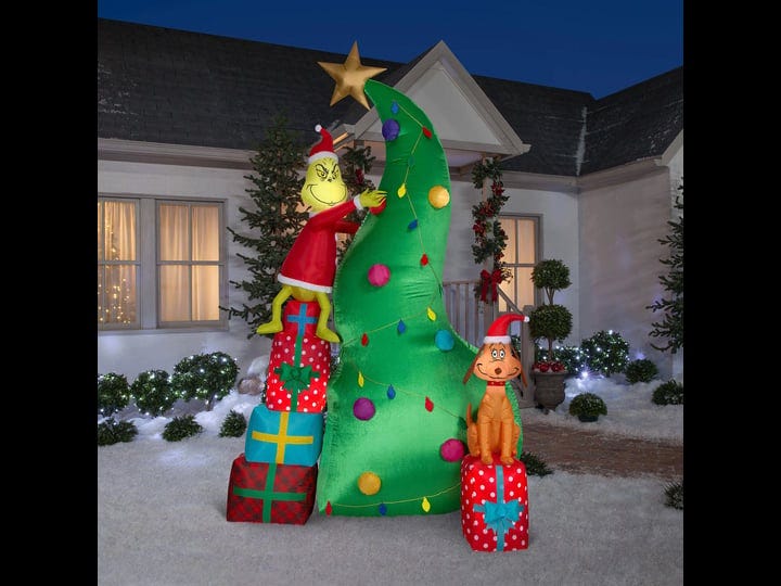 10-ft-tall-christmas-inflatable-grinch-and-max-with-christmas-tree-and-presents-1
