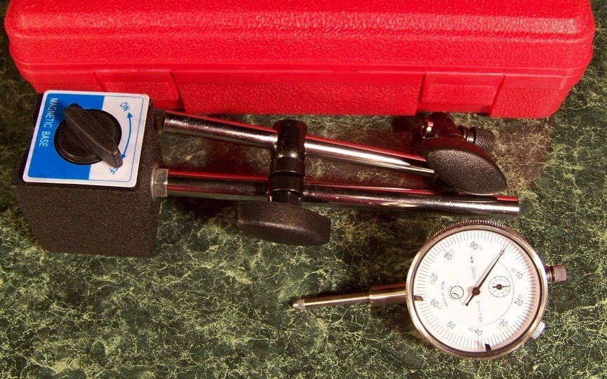 dial-indicator-set-with-on-off-magnetic-base-1