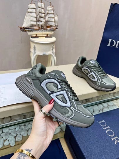 dior-b30-1