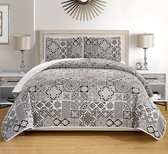 grand-linen-3-piece-fine-printed-oversize-115-x-95-quilt-set-reversible-bedspread-coverlet-californi-1