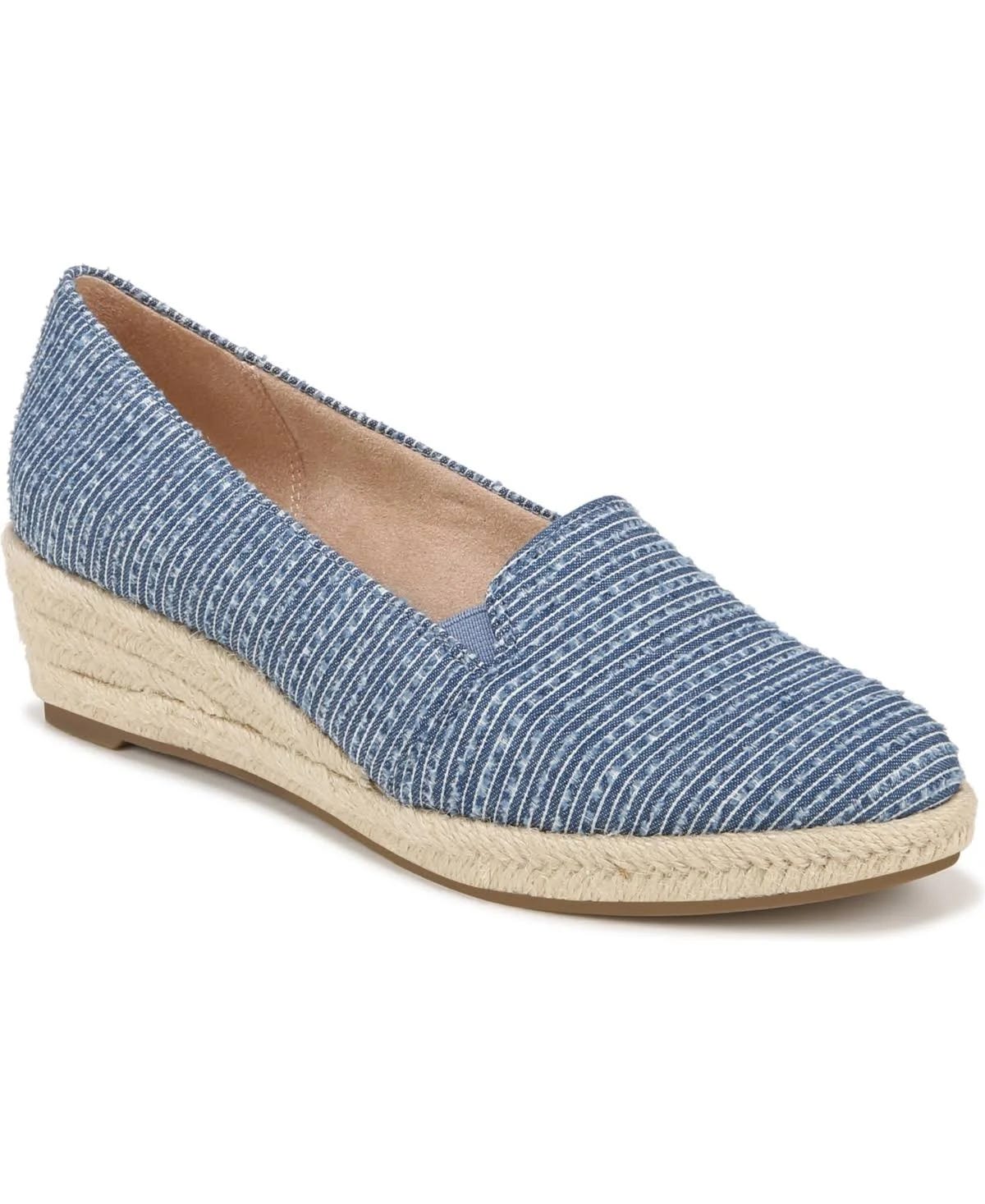 Luxury Espadrille Wedge Shoe for All-Day Comfort | Image