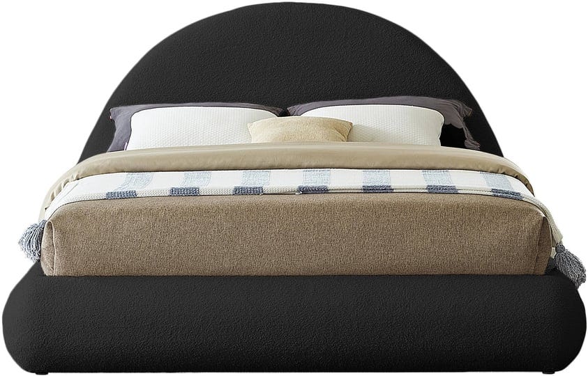 meridian-furniture-rudy-black-teddy-fabric-full-bed-1