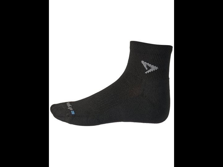 drymax-running-1-4-crew-socks-black-medium-1