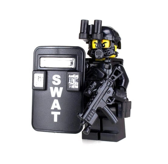 battle-brick-swat-police-officer-pointman-sku50-custom-minifigure-1