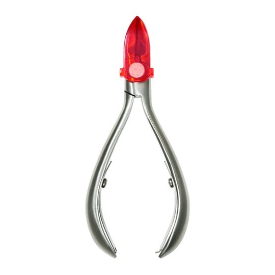 revlon-no-ricochet-nail-nipper-1