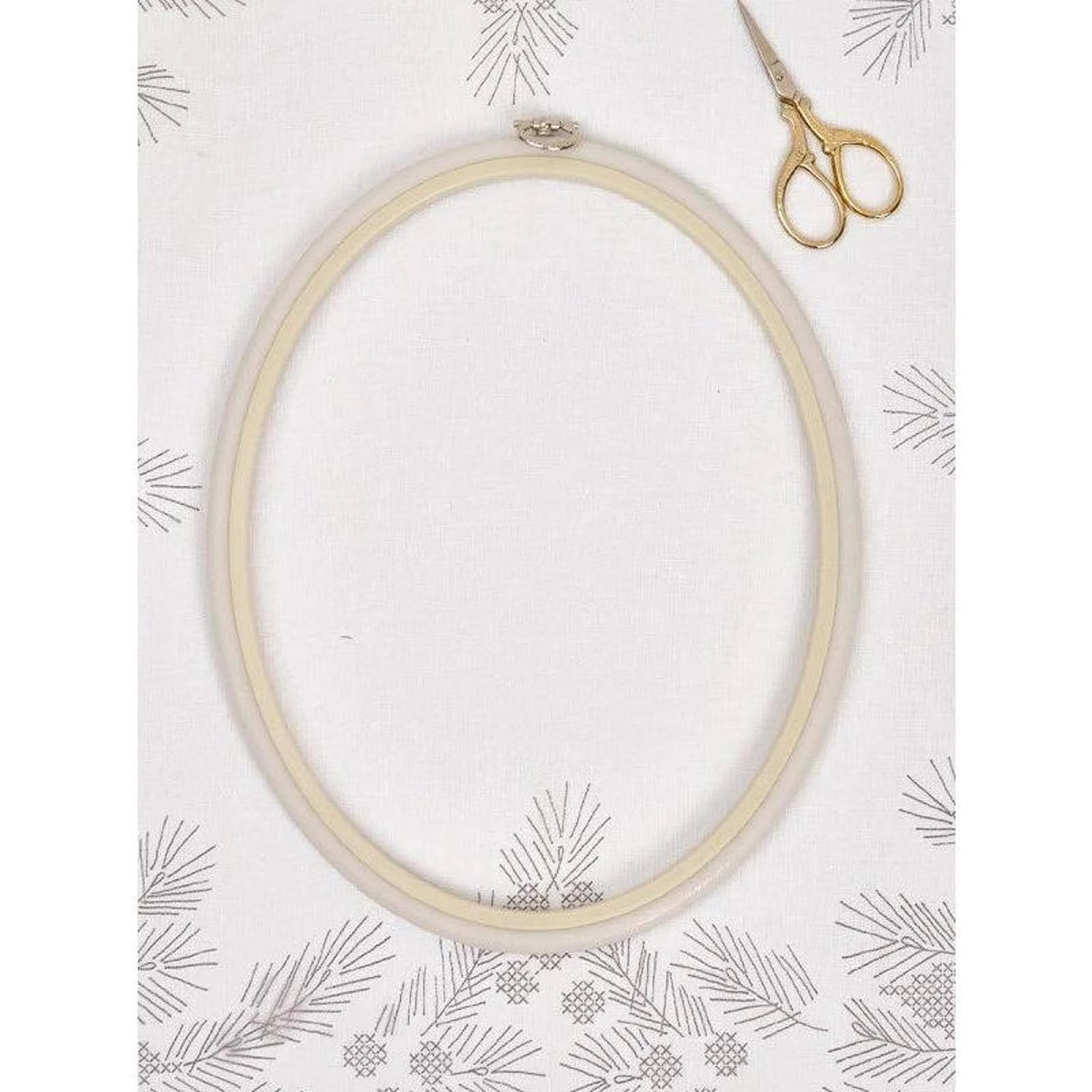 Stretchable Oval Embroidery Hoop for Fabric Tension | Image