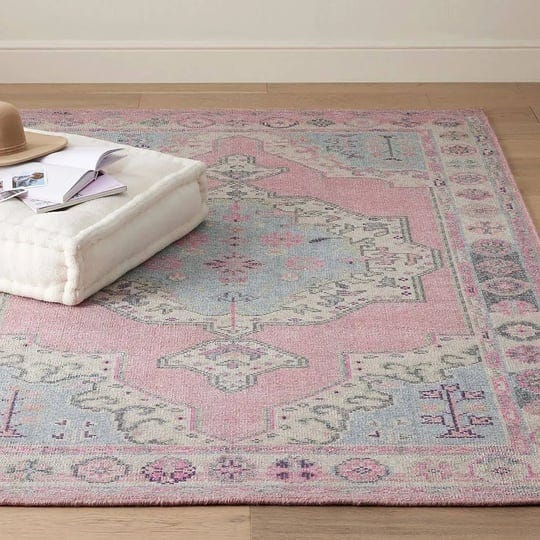 pottery-barn-medallion-rug-8x10-pink-blue-1