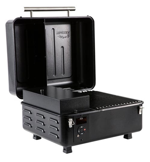 traeger-ranger-pellet-grill-1