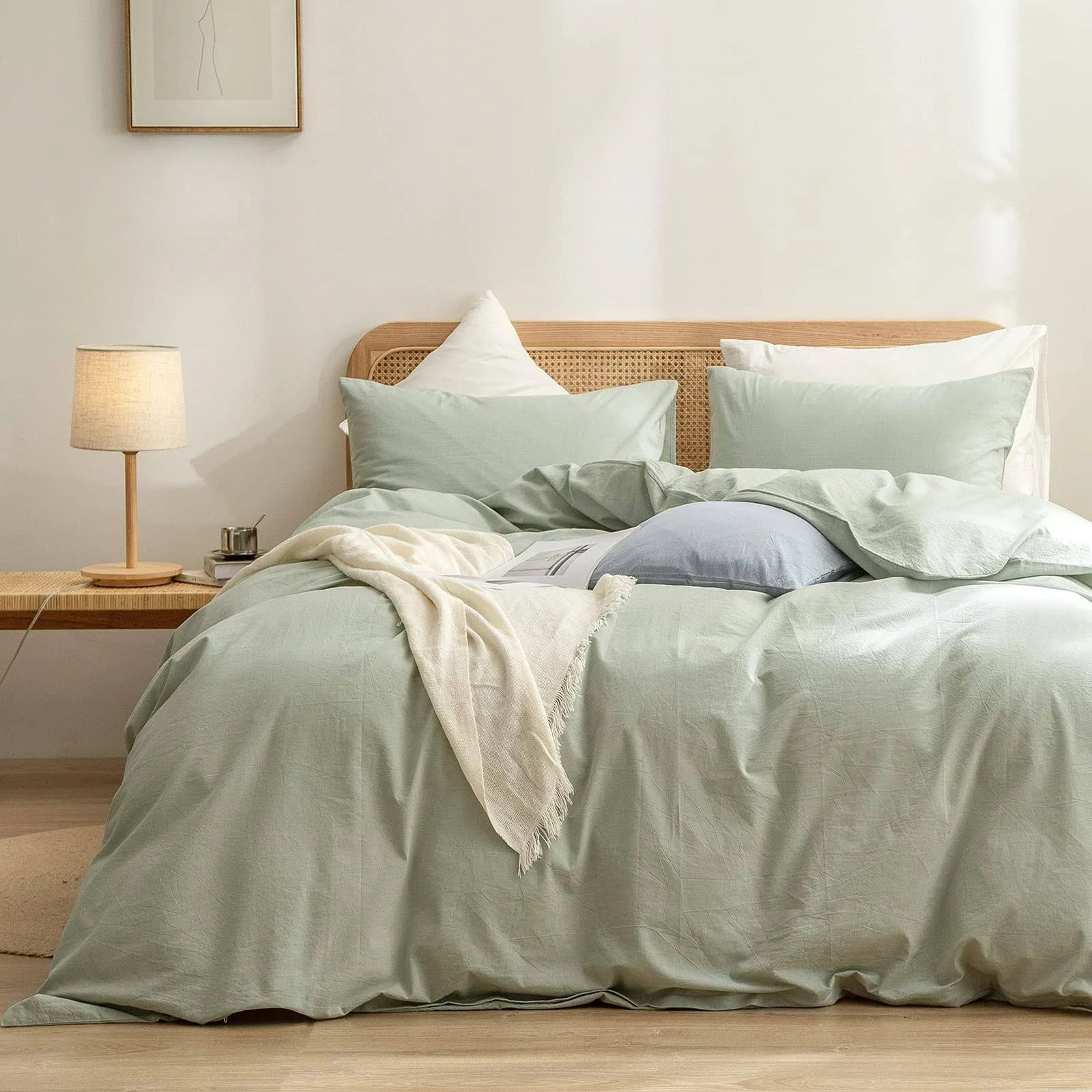 Soft and Comfortable Duvet Cover Set in Sage Green | Image