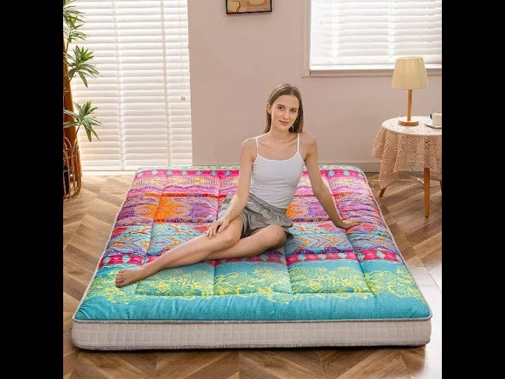maxyoyo-bohemian-retro-japanese-floor-mattress-portable-roll-up-camping-mattress-twin-1