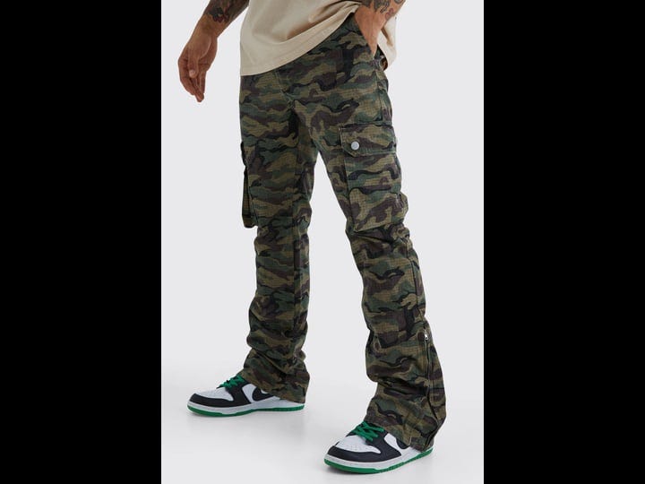 boohooman-slim-stacked-zip-gusset-cargo-camo-ripstop-pants-1