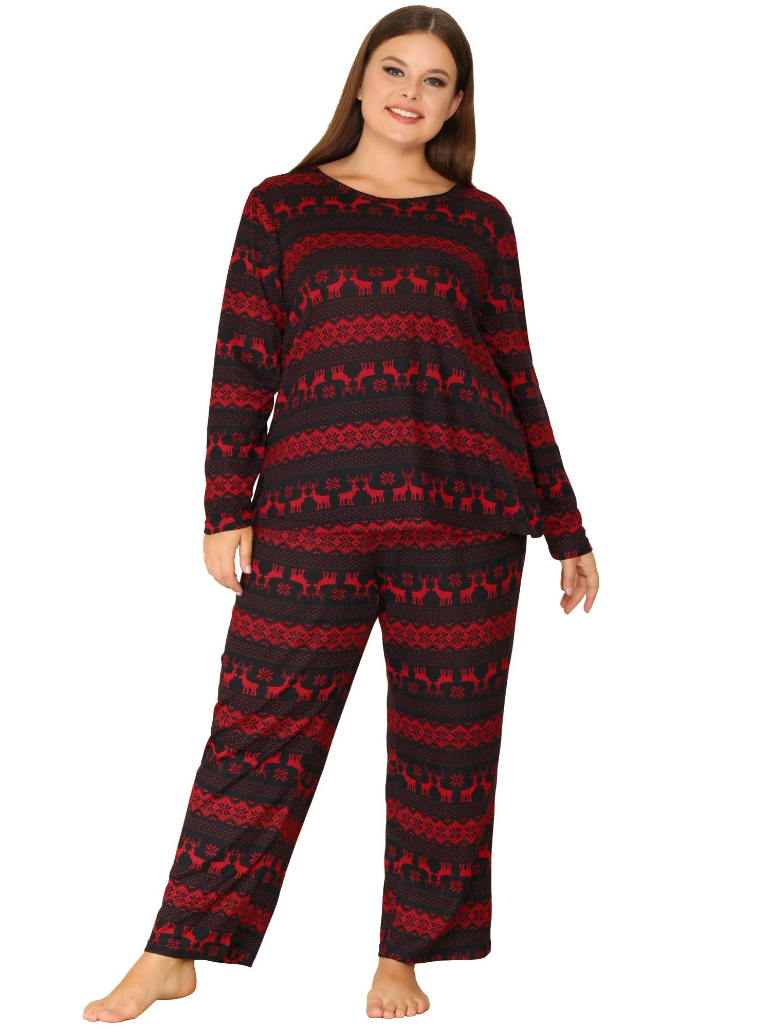 Soft Long Sleeve Pajama Set for Women Plus Size in Christmas Pattern | Image
