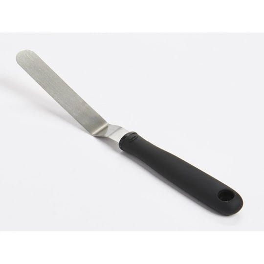 oxo-cupcake-icing-knife-1