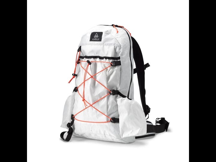 hyperlite-mountain-gear-daybreak-17l-backpack-in-white-1