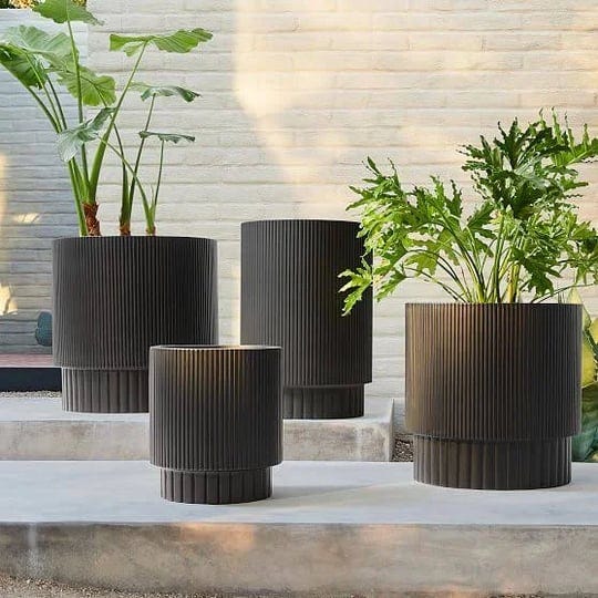 fluted-ficonstone-indoor-outdoor-planter-medium-16d-x-18h-alabaster-west-elm-1