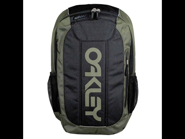 oakley-enduro-20l-3-0-backpack-dark-brush-1