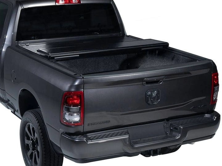 bak-dodge-ram-1500-bakflip-g2-tonneau-cover-226203-1