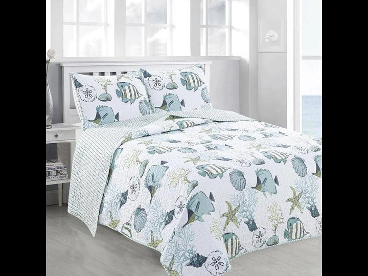 coastal-fish-themed-quilt-set-bedspread-in-green-1