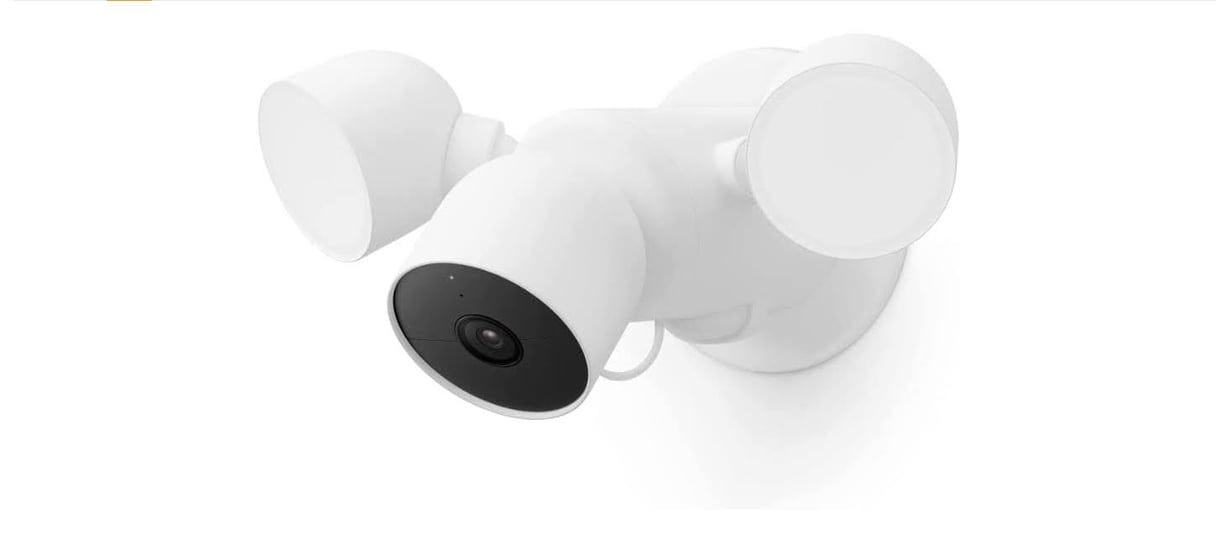 google-nest-ga02942-us-wireless-camera-with-floodlight-1