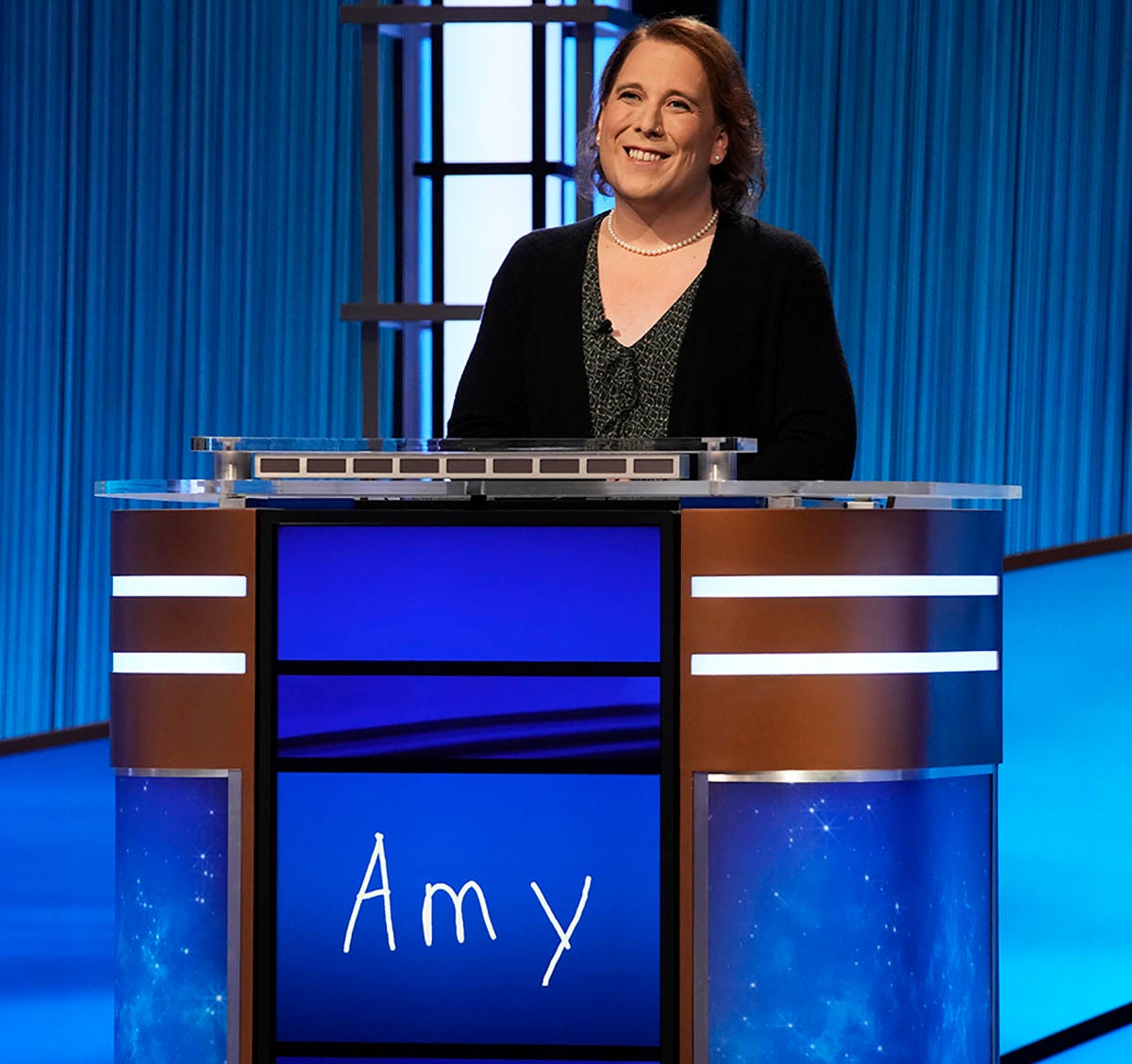 ‘Jeopardy!’ champion Amy Schneider on being a transgender woman in the spotlight