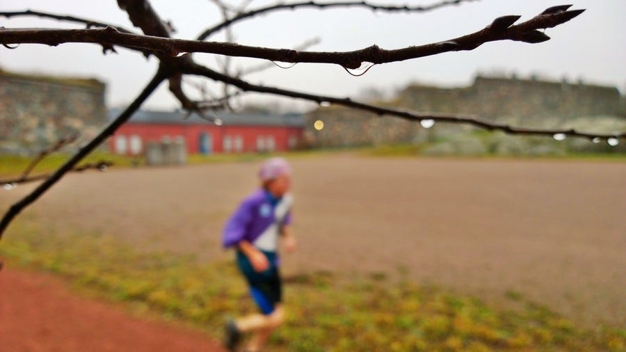 lone runner