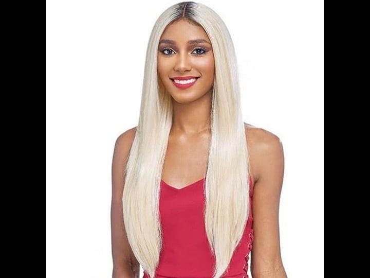 vanessa-tops-middle-part-hd-lace-front-wig-tmd-letisha-3
