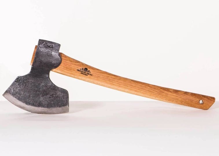 gransfors-bruk-broad-axe-1