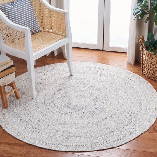 safavieh-10-x-10-ft-braided-round-rug-ivory-1