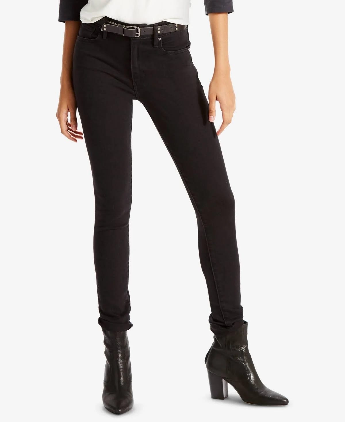 Levi's Black High-Rise Skinny Jeans: Stylish, Slim, and Fits True to Size | Image