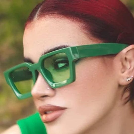 think-vintage-online-accessories-thick-retro-chunky-green-square-sunglasses-for-women-rectangle-shad-1