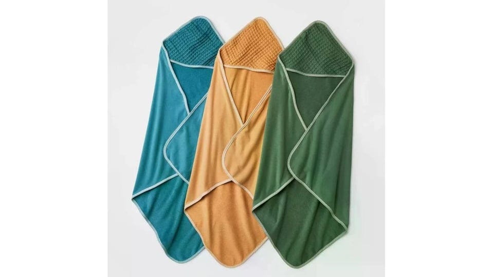 baby-boys-3pk-waffle-hooded-bath-towel-cloud-island-olive-green-1