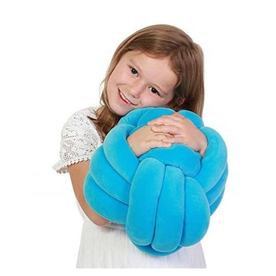 playlearn-cuddle-ball-sensory-pillow-in-blue-1