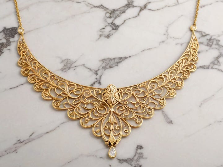 Delicate-Gold-Necklace-3