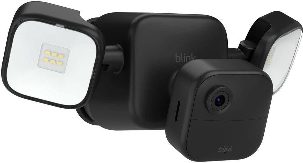 blink-outdoor-4-floodlight-security-camera-1