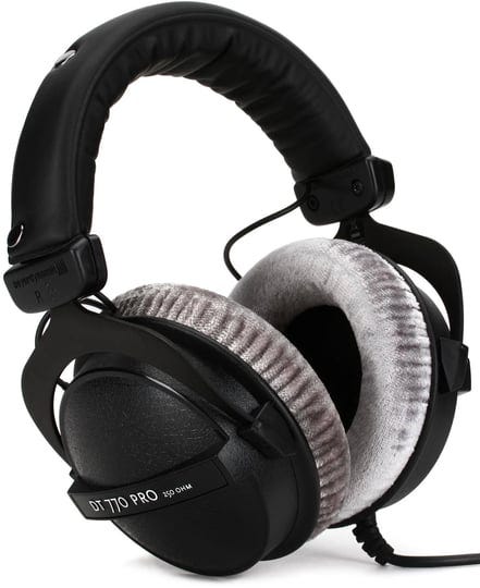 beyerdynamic-dt770-pro-professional-closed-back-headphones-1
