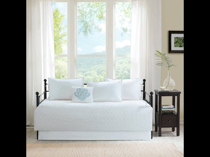 quebec-6-piece-reversible-daybed-cover-set-white-madison-park-1