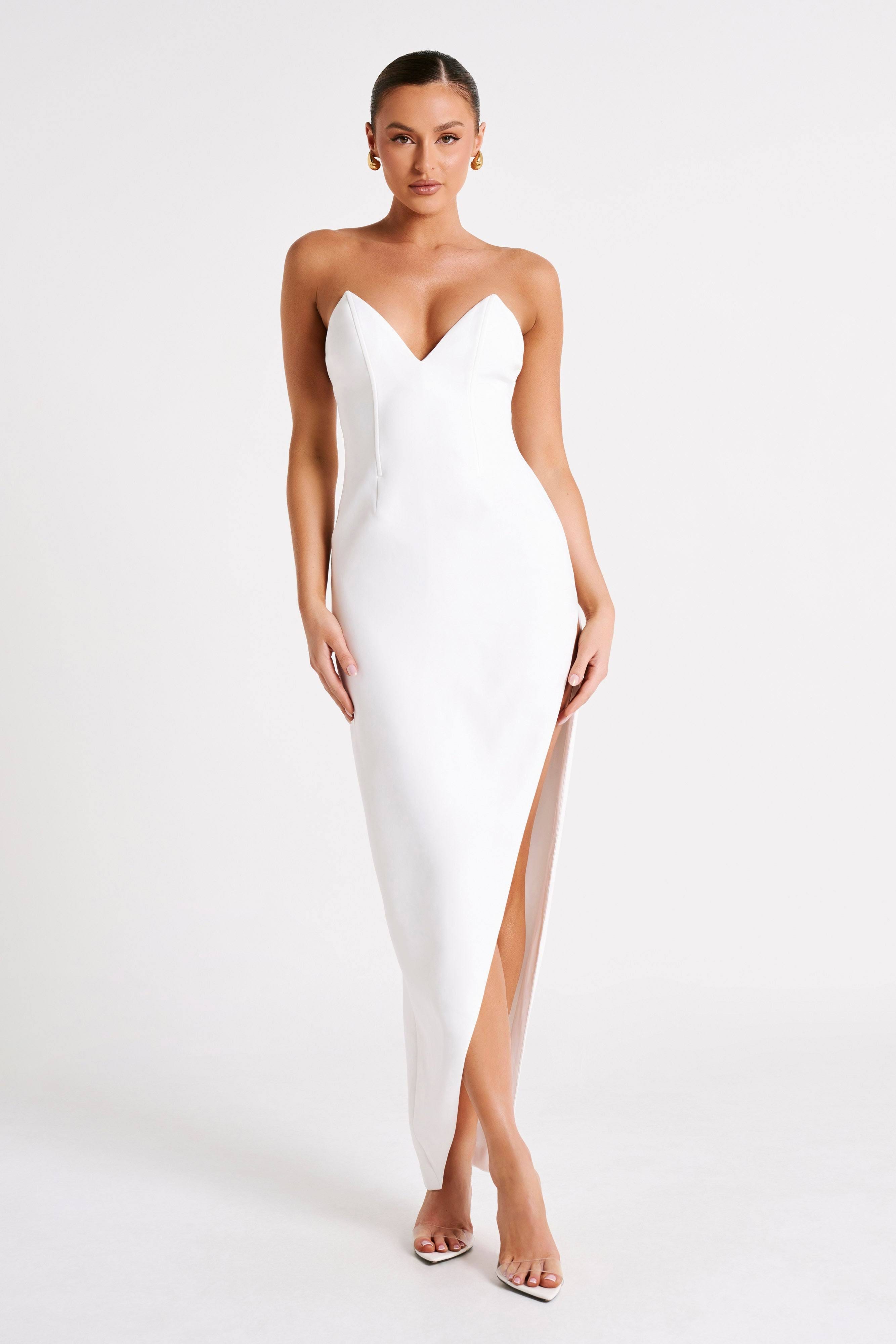 Elegant White Pointed Corset Maxi Dress for Special Occasions | Image