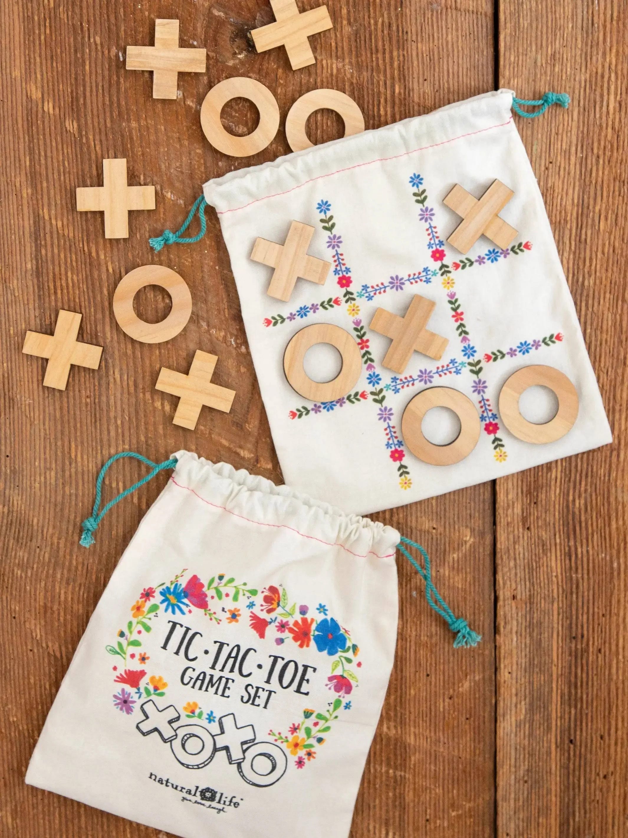 Wooden Tic Tac Toe Set for Classic Gameplay | Image