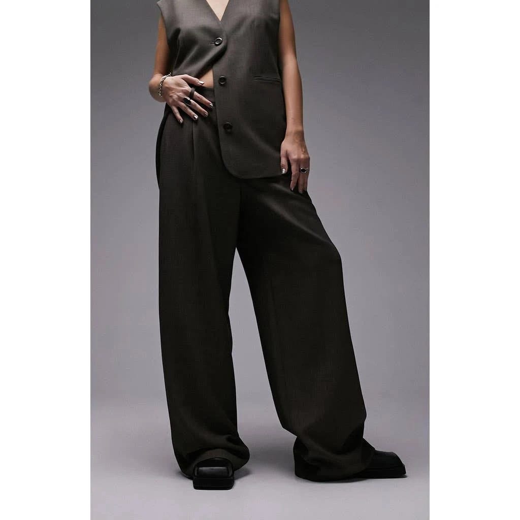 Luxurious Brown Tailored Wide-Leg Trousers | Image