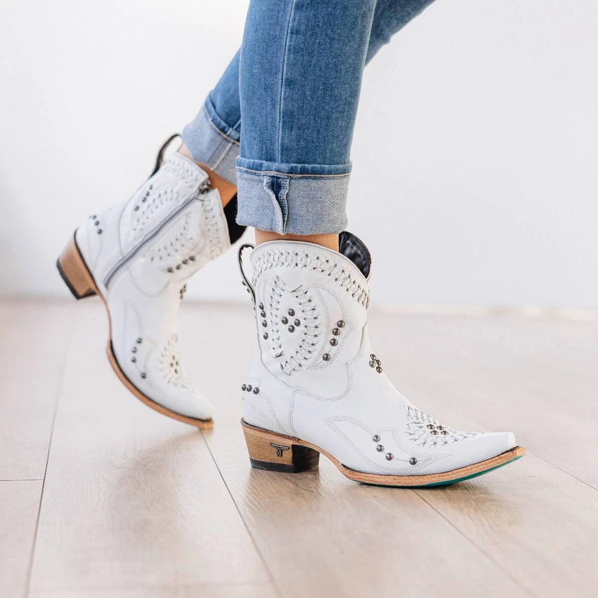 Fashionable Western White Bootie | Image