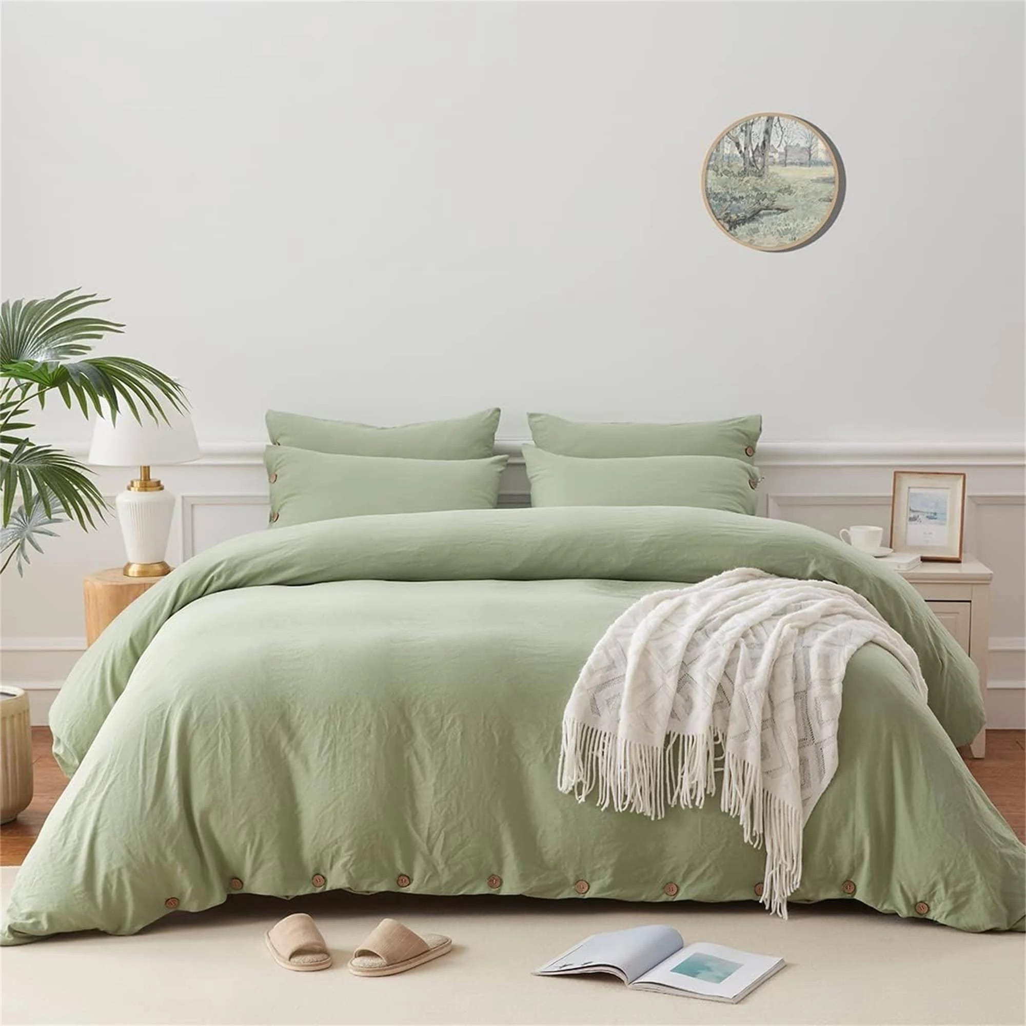 Elegant Sage Green Luxury Duvet Cover for Queen Size Beds | Image