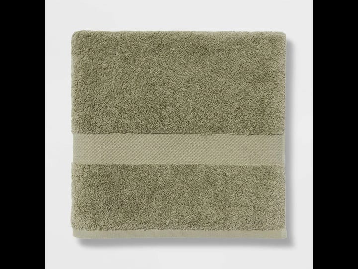 performance-plus-bath-towel-light-green-threshold-1