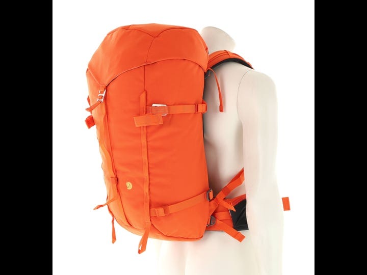 fjallraven-bergtagen-38-hokkaido-orange-s-m-1