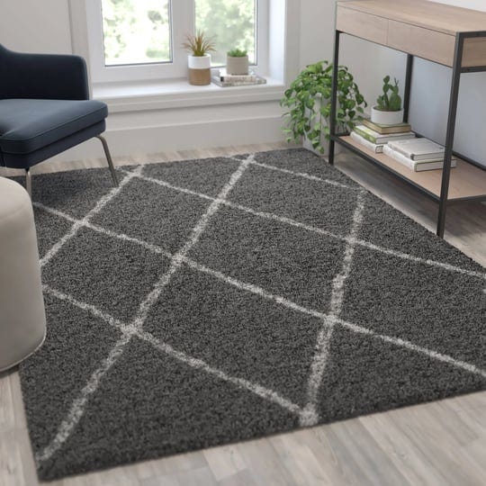 emma-oliver-5-x-7-charcoal-and-ivory-diamond-trellis-modern-shag-area-rug-grey-1